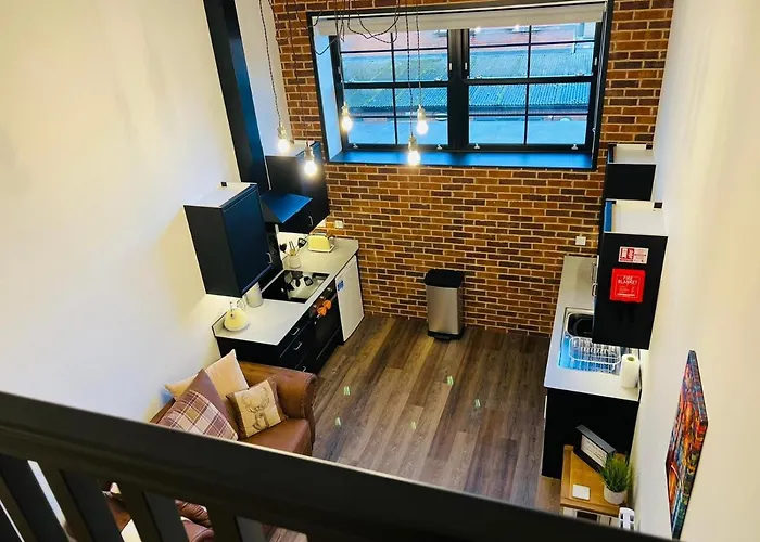 Apartment 6 Sullivan House